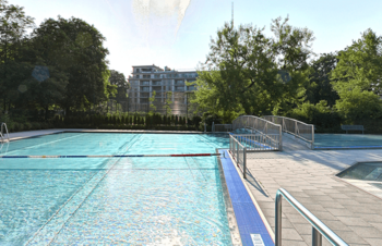 Foto vom Schwimmbecken im Kinderbad Monbijou